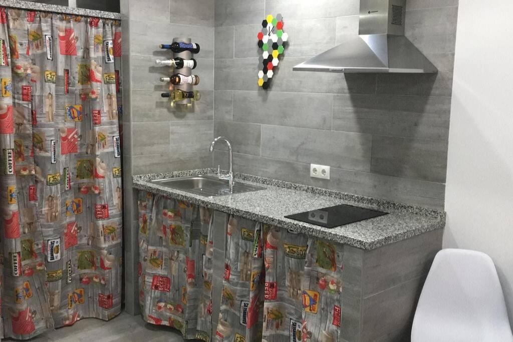 Apartamento A, A 3 Minutos De La Estacion Central De Bus Y Tren Málaga Eksteriør billede